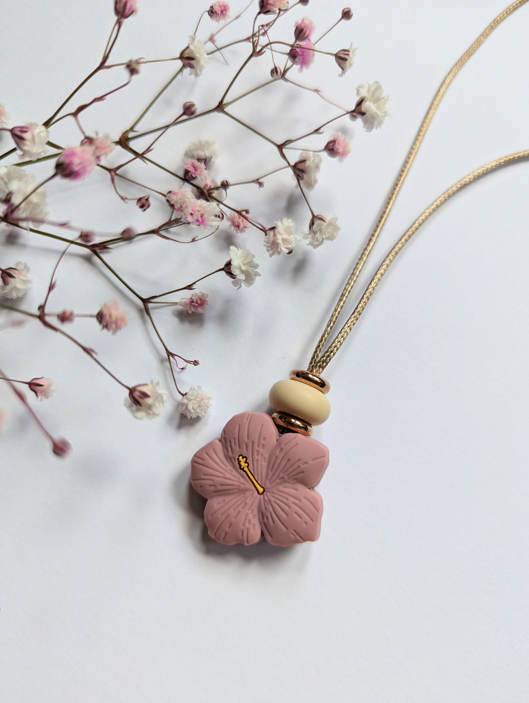 Lily pendant: Botanicals collection breastfeeding and teething necklace