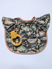 Load image into Gallery viewer, Floral frill baby bib &amp; fox teether set
