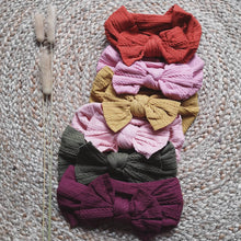 Load image into Gallery viewer, Nylon cable knit bow baby headband

