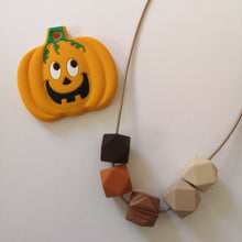 Load image into Gallery viewer, Pumpkin picking teether gift box
